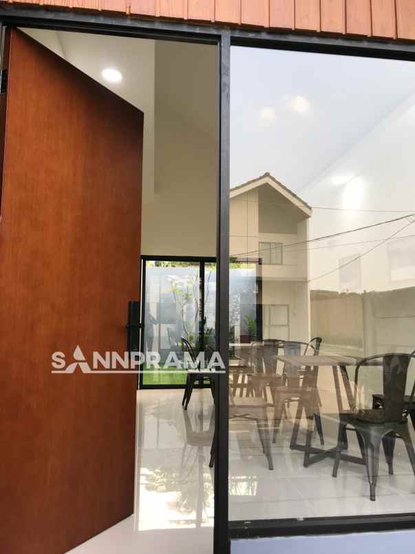 rumah scandinavian kemang bogor dengan tanah 90