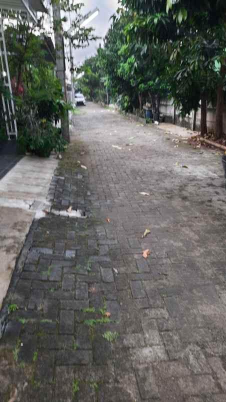 rumah second dalam cluster griya asri cilodong depok