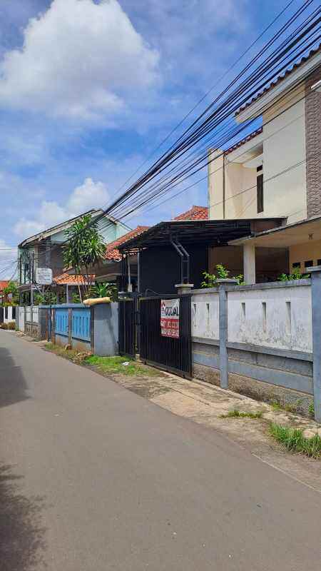 rumah second strategis di kukusan depok
