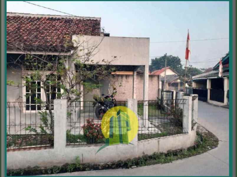 rumah second terawat di rengasdengklok karawang