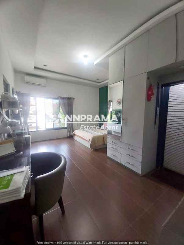 rumah second terawat di tapos depok lahan luas faisal