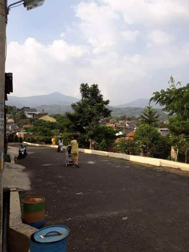 rumah sejuk arcamanik atas dekat pasir impun bandung