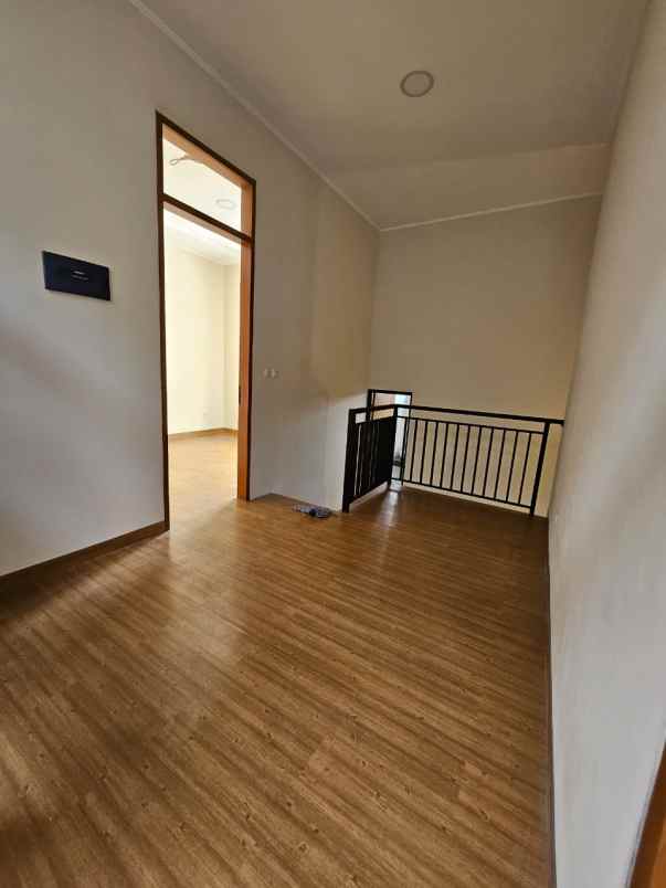 rumah sekelimus dekat buah batu kiaracondong bandung