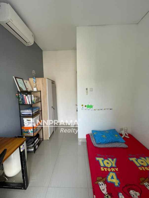 rumah shm 2nd 2 lantai di cluster kelapa dua depok ash