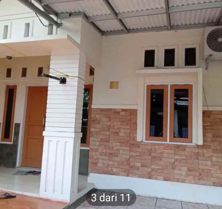 rumah siap huni d komplek