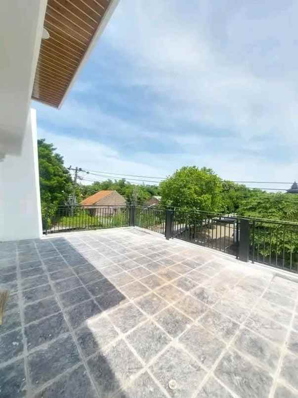 rumah siap huni dua lantai di klipang smg