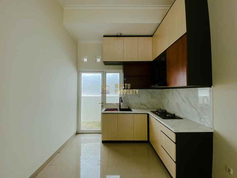 rumah siap huni free kitchen set di prambanan sleman