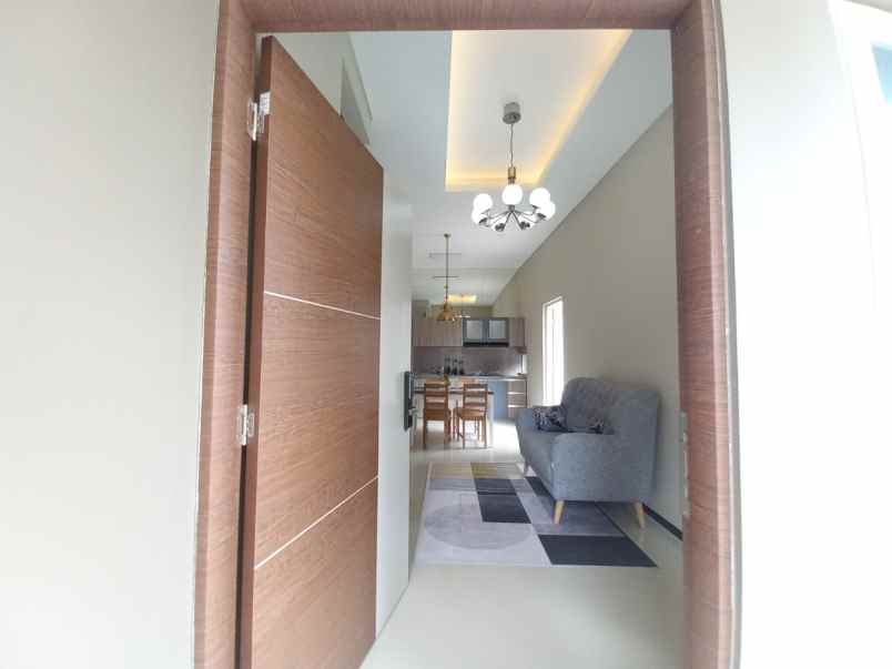 rumah siap huni mewah dijual cepat dekat uii