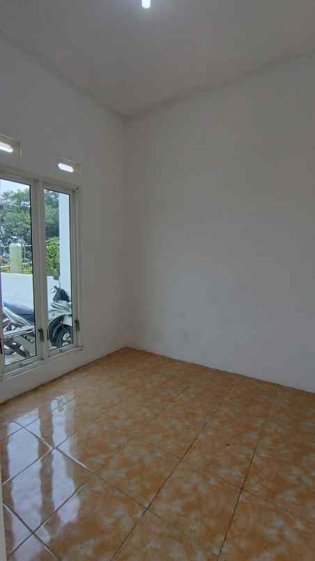 rumah siap huni satu lantai di leyangan ungaran