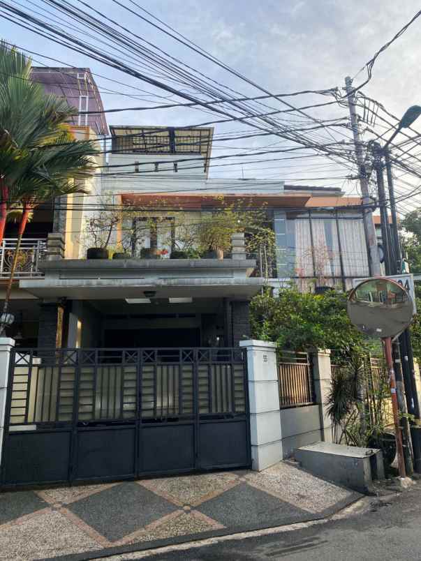 rumah strategis bonus ruko pinggir jalan jakarta timur