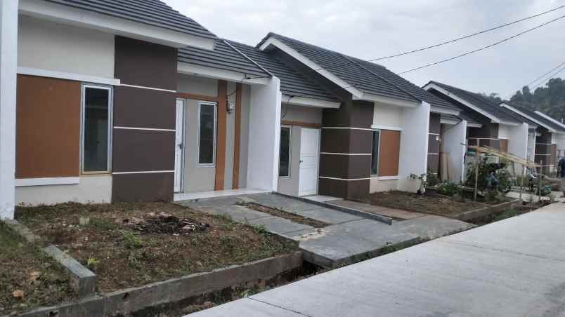 rumah subsidi dinding hebel sertifikat shm