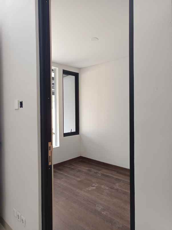 rumah sultan tangerang bali resort 5juta