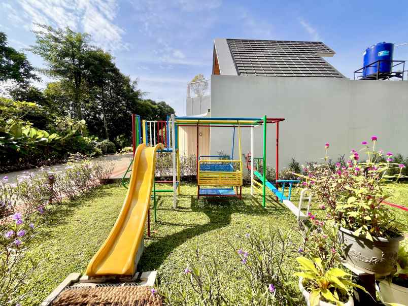 rumah villa esperanza di depok