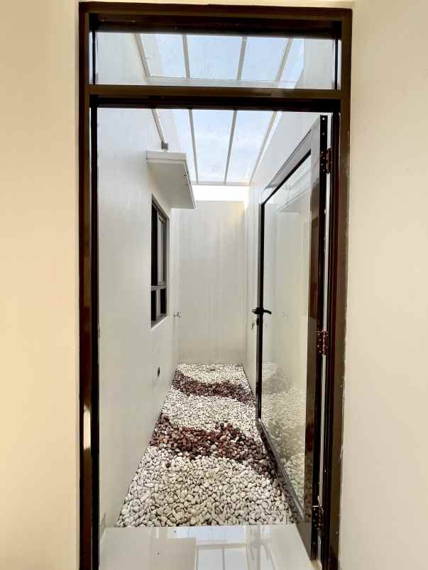 rumah villa esperanza di depok