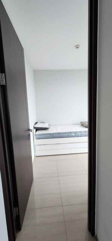 sewa apartemen tower a citra lake suite jakarta barat