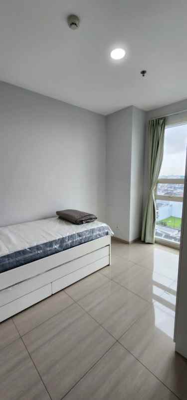 sewa apartemen tower a citra lake suite jakarta barat