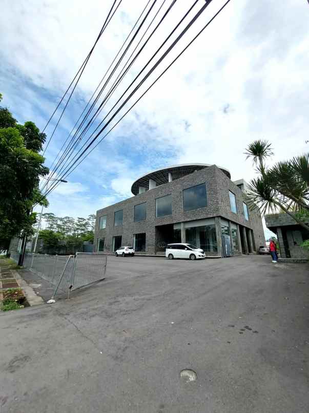 tanah bonus bangunan gedung di jalan magelang