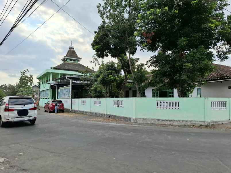 tanah pekarangan premium 2 menit dari sd model jogja