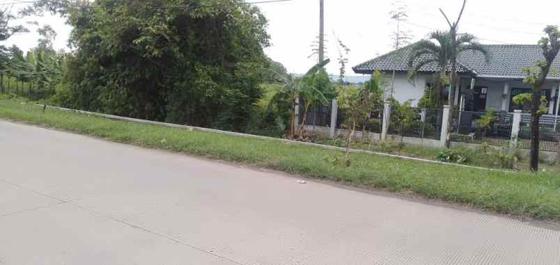 tanah pinggir jalan dijual