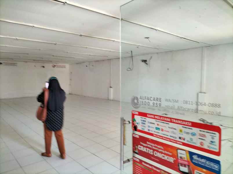 tempat usaha ex alfamidi jln raya sedati agung