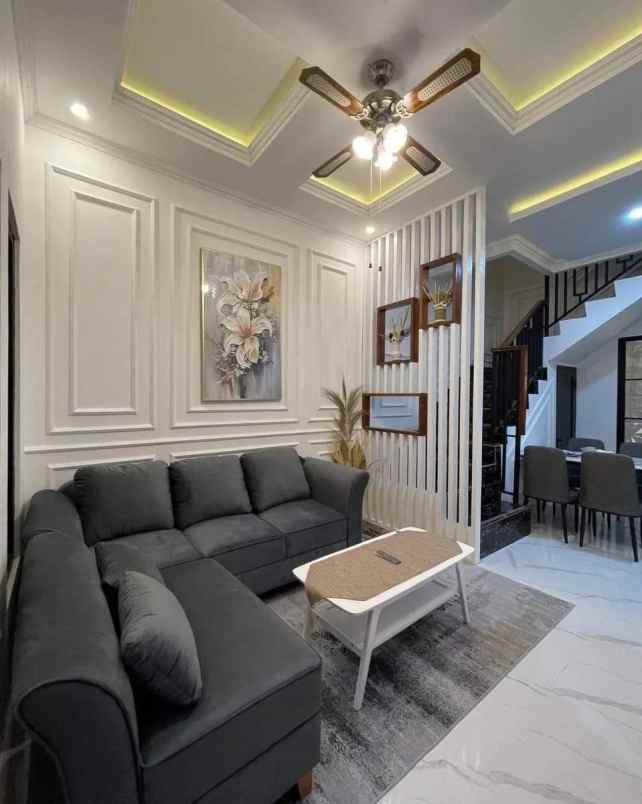 townhouse klasik modern di area bintaro