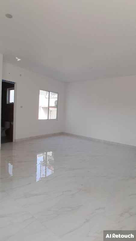 turun harga rumah 2 lantai siap huni di kota wisata