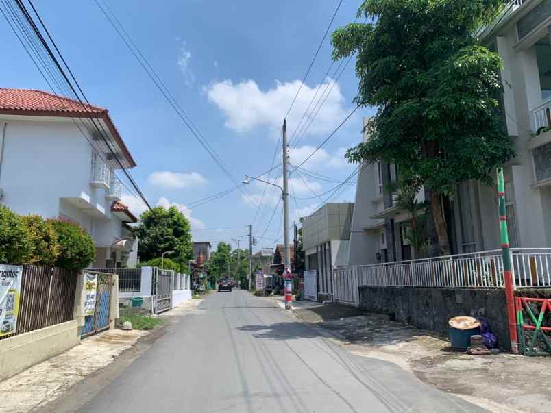 900 meter kampus upn babarsari dijual tanah janti