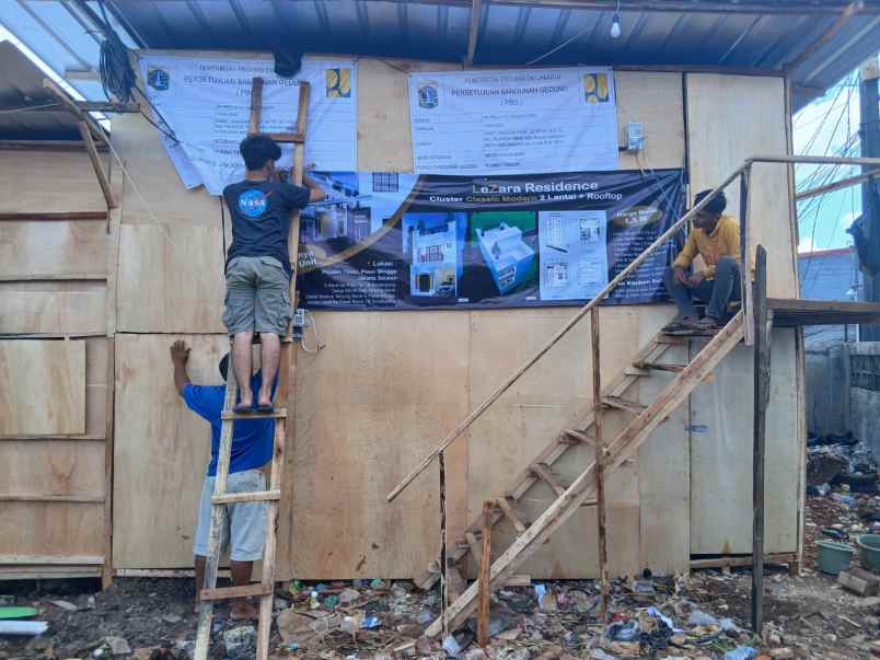 cluster rumah clasik modern 2 5 lantai rooftop