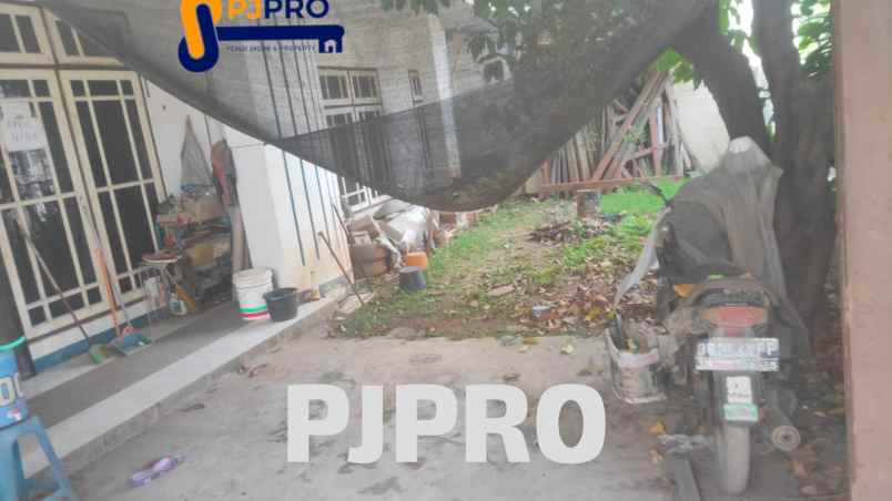 di sewa rumah di daerah graha harapan regency