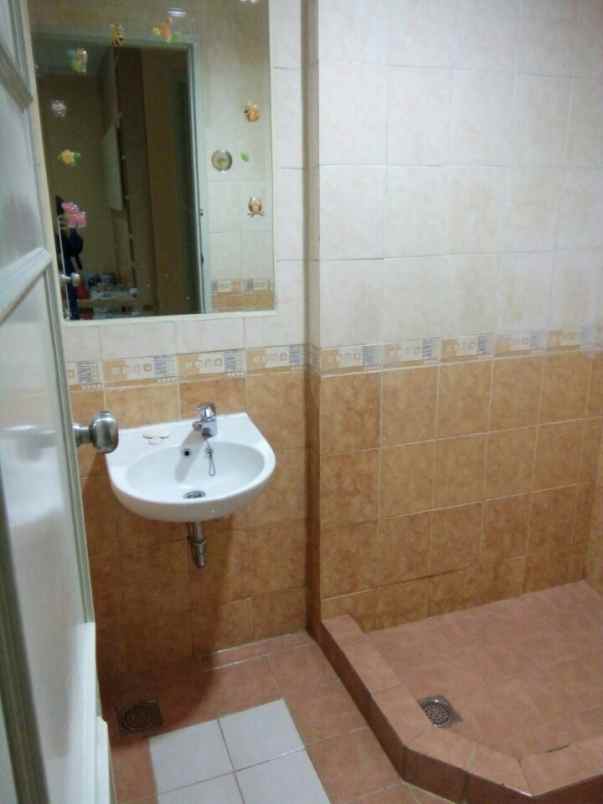 dijual apartemen apartemen city home