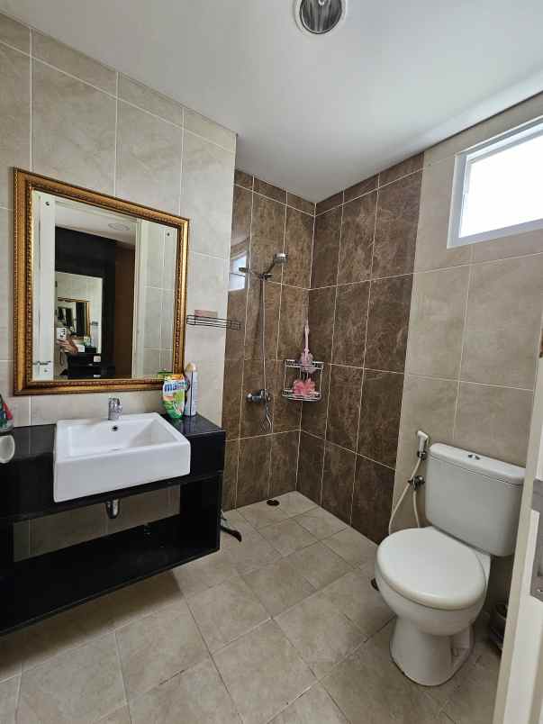 dijual apartemen apartemen condovilla