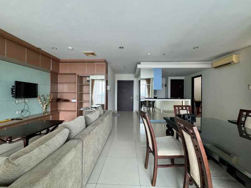 dijual apartemen central park slipi