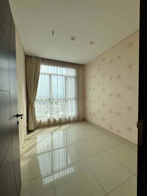 dijual apartemen central park slipi