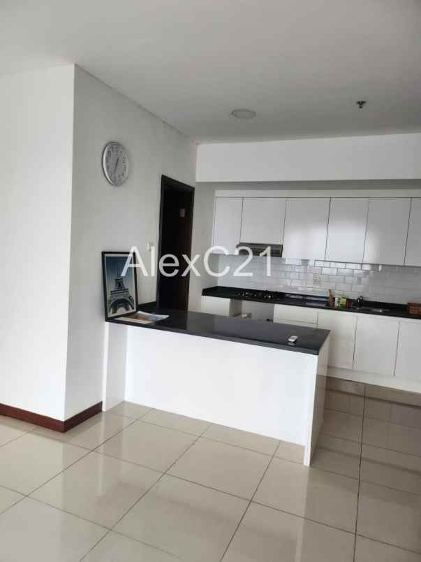 dijual apartemen cilandak