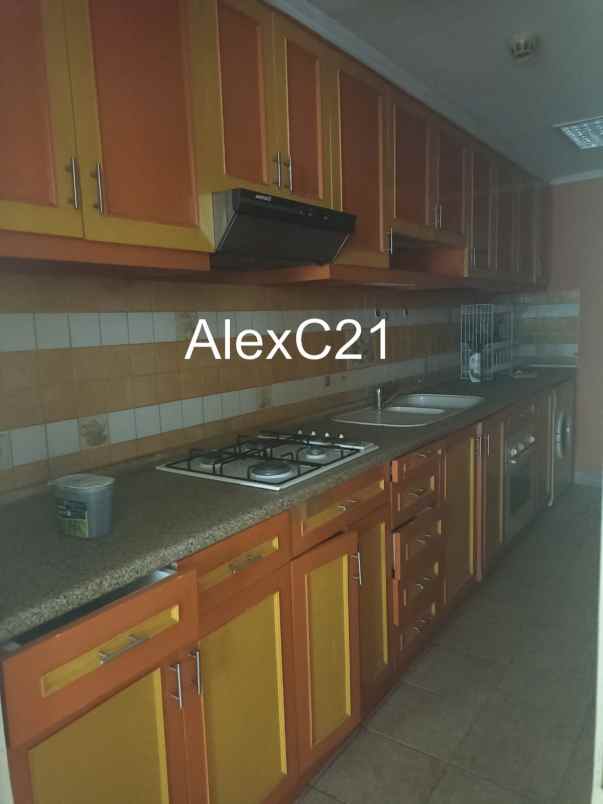 dijual apartemen cipete utara