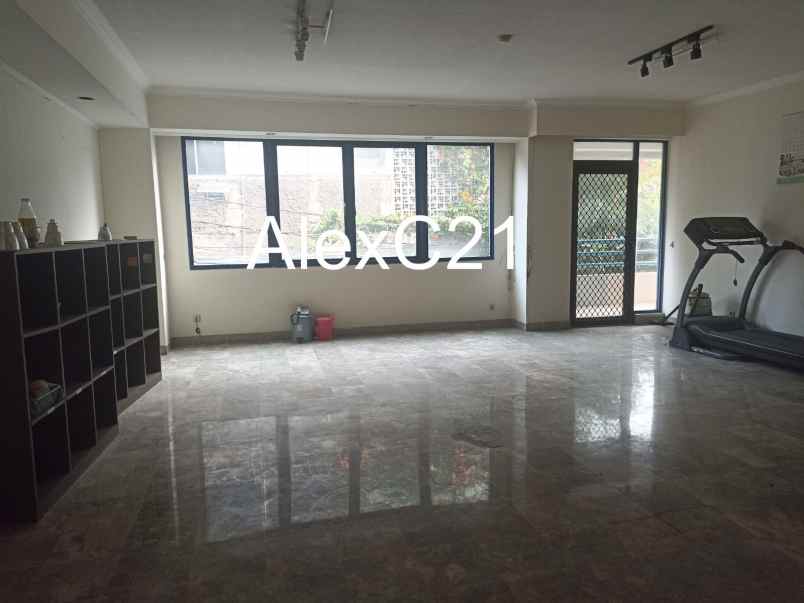 dijual apartemen cipete utara