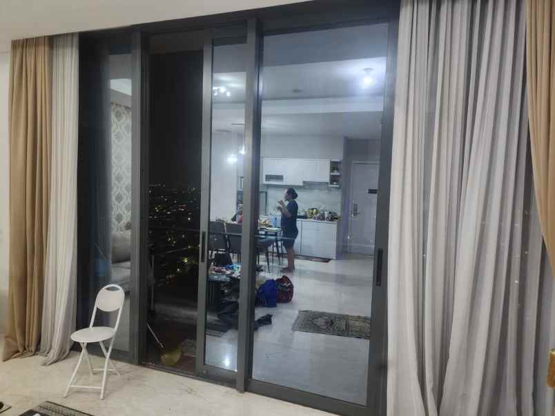 dijual apartemen ciputra world mall surabaya