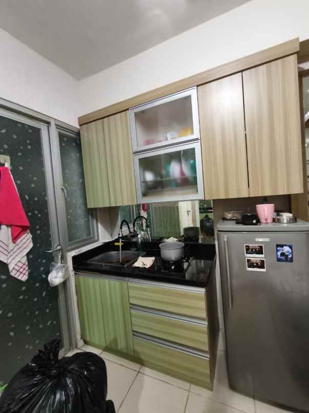 dijual apartemen educity yale