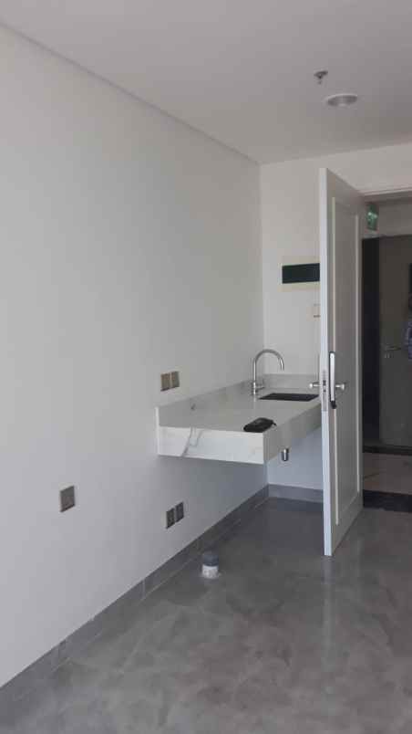 dijual apartemen jl raya darmo permai iii