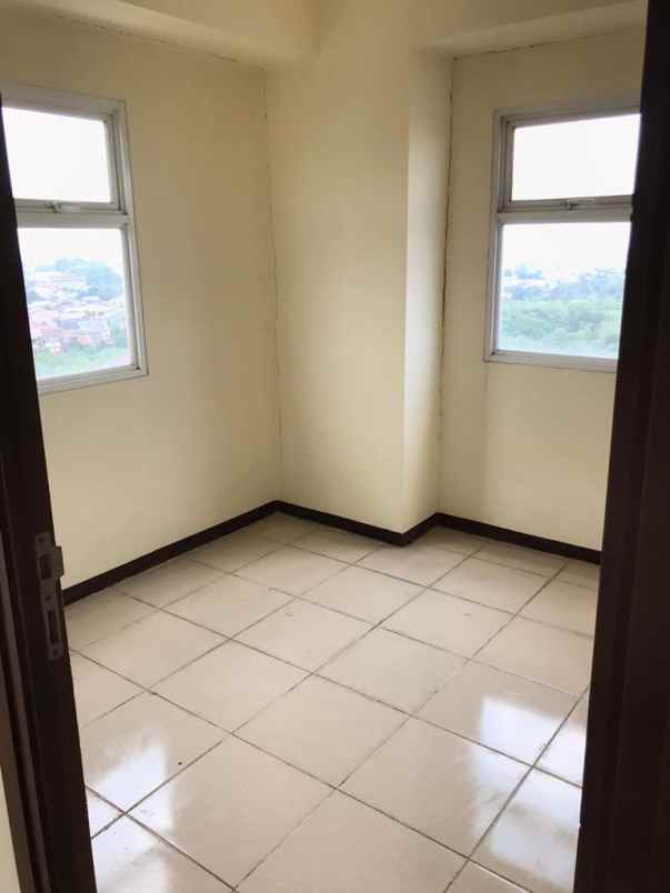 dijual apartemen jl sholeh iskandar no 5