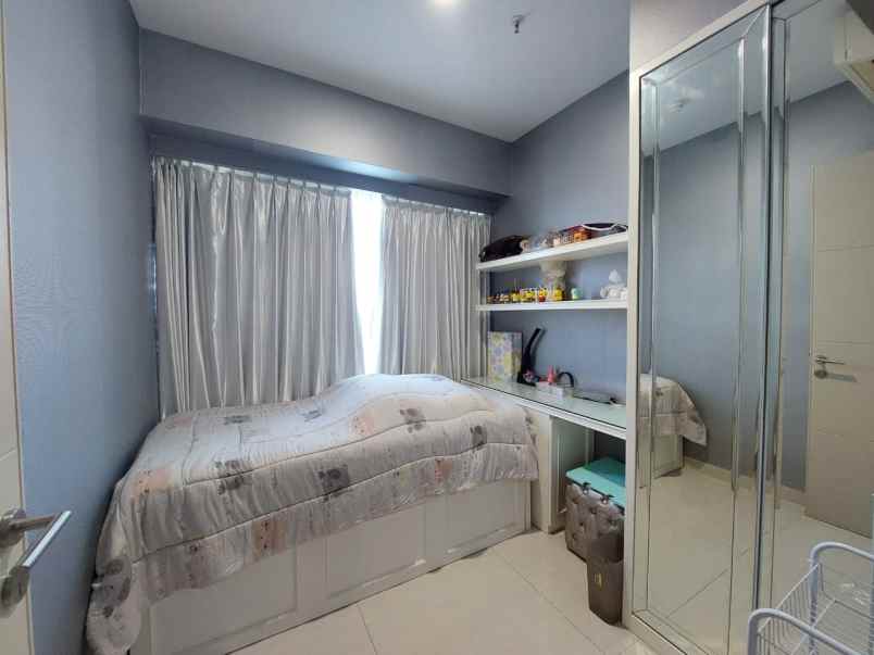 dijual apartemen pakuwon indah surabaya