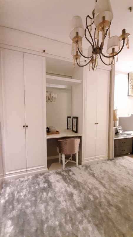 dijual apartemen pakuwon indah wiyung