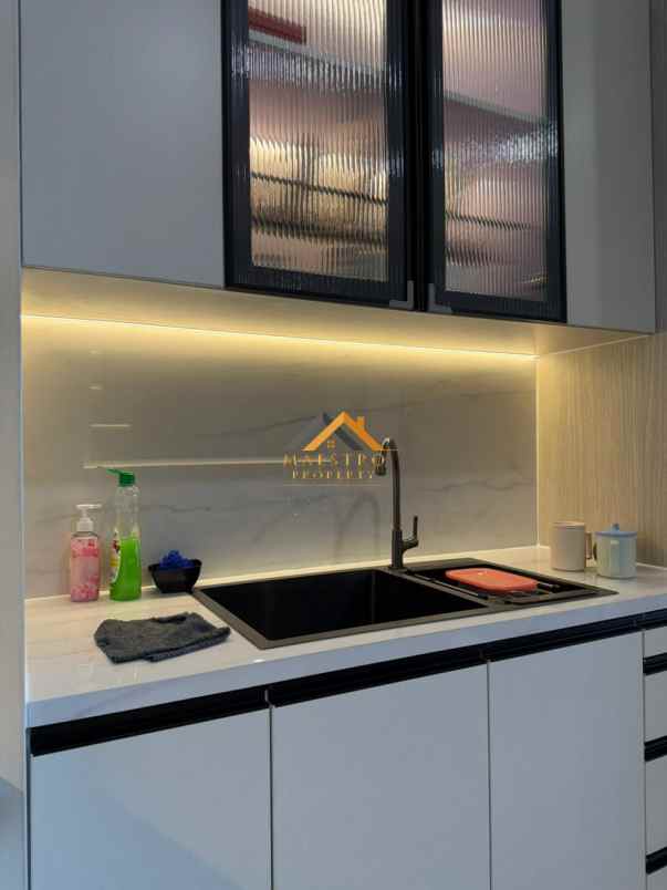 dijual apartemen podomoro city deli tower