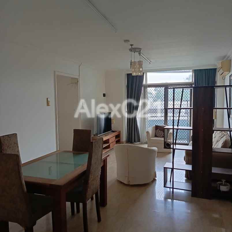 dijual apartemen tb simatupang