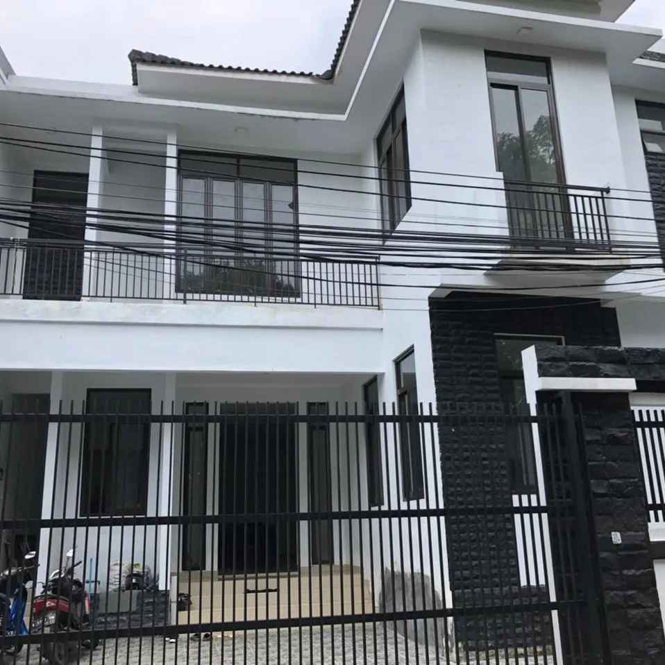 dijual cepat rumah baru 2 lantai dalam kompleks jakpus