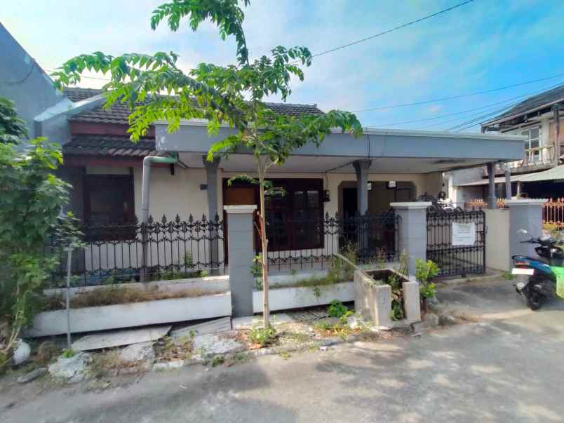 dijual cepat rumah second harga 415jt