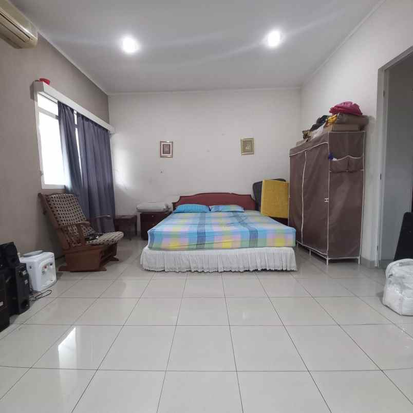 dijual for sale rumah di kemang bangka jak sel