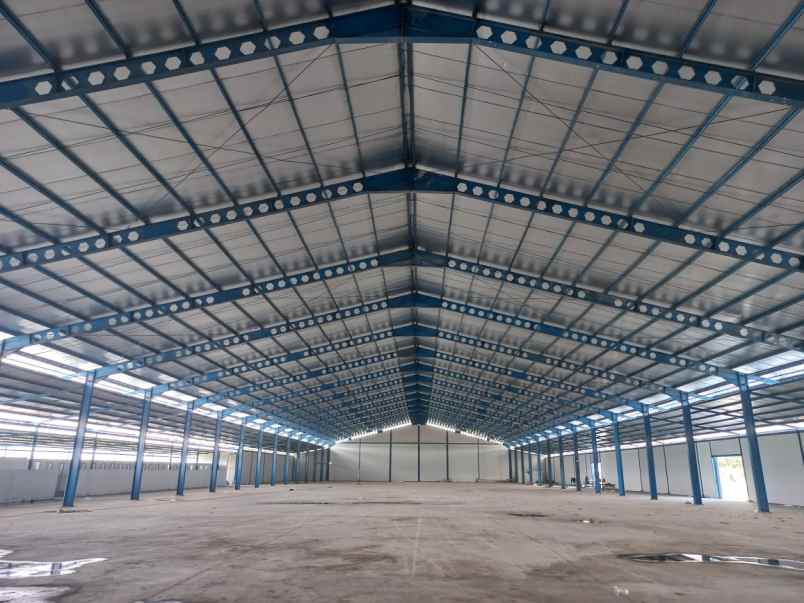 dijual gudang besar di pedan klaten