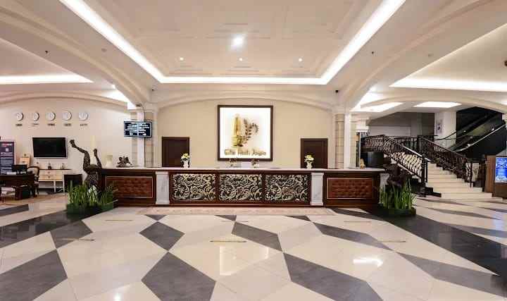 dijual hotel bintang 4 di mlati sleman