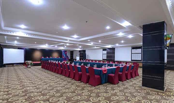 dijual hotel bintang 4 di mlati sleman